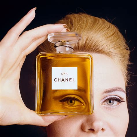 coco chanel makeup - coco chanel most famous products.